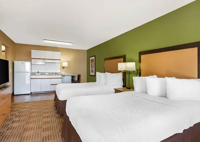Extended America Select - Phoenix - - West 2* Mesa